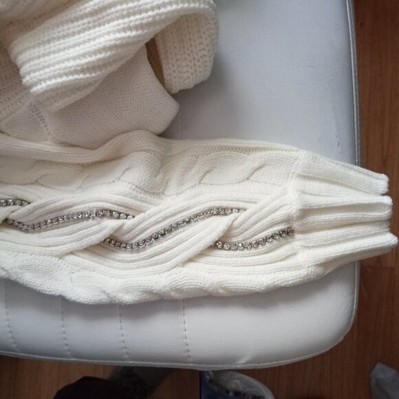 INC International Concepts Creme turtleneck Rhinestone sleeves sz L NWT - Picture 3 of 6